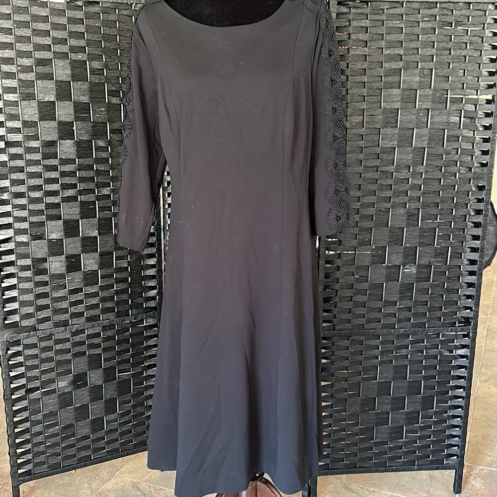 Talbots Dress Women 14 W Lace Sleeve A Line Black Flowing Party Ladies